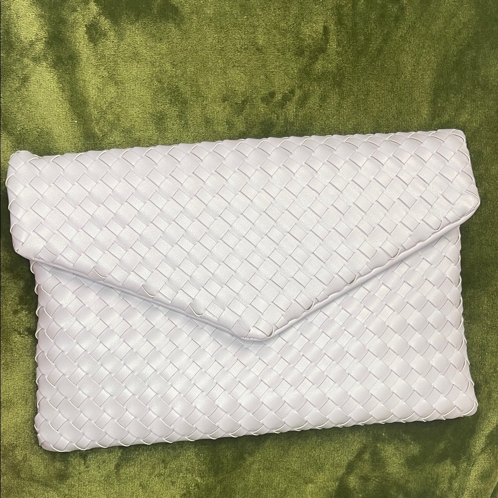 Elegant Lilac Woven Clutch comes with chain